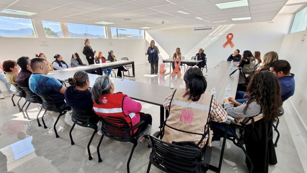 Liderazgo Femenino en el Servicio Público: Un Reconocimiento Esencial en Palm Springs