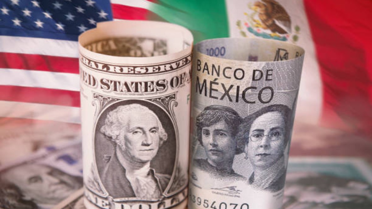Dólar Hoy: Tipo de Cambio en México a 17.95 Unidades el 16 de Diciembre