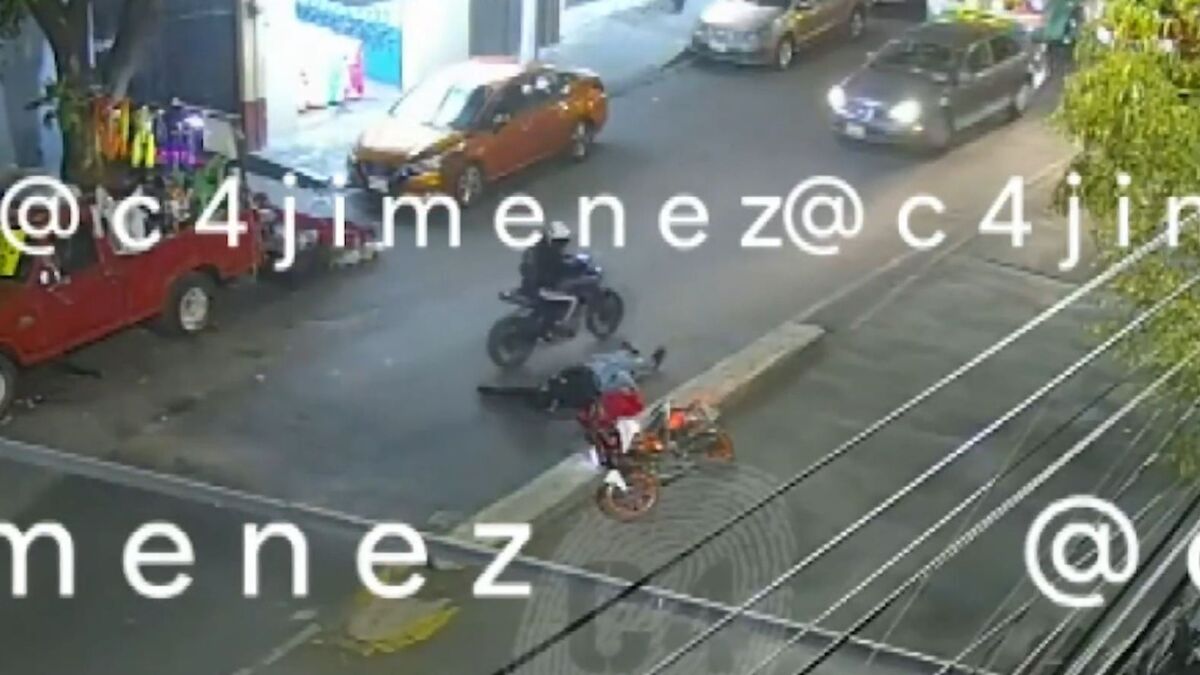 Impactante video del asesinato de ‘El Veneco’ y ‘El Pelón’ en Santa Fe, CdMx