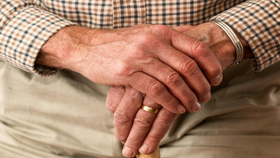 Genética: La Clave para Comprender el Envejecimiento en Palm Springs