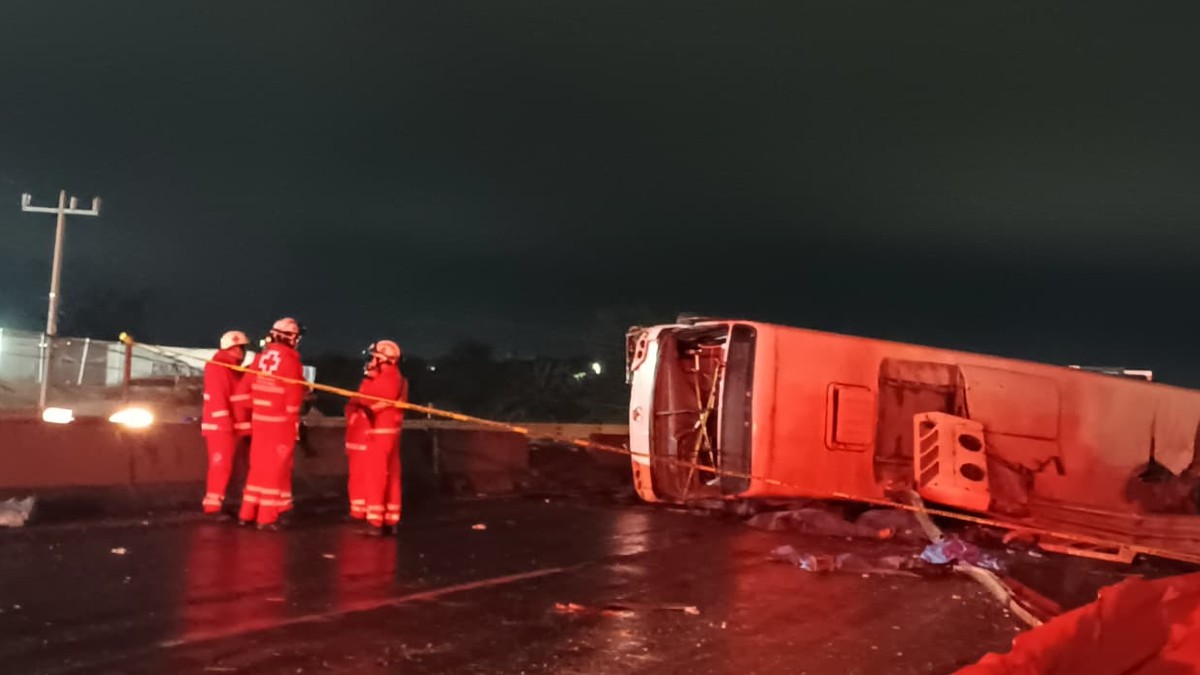 Accidente vehicular en la carretera Miguel Alemán: Chofer fallecido alertó sobre fallas en el camión