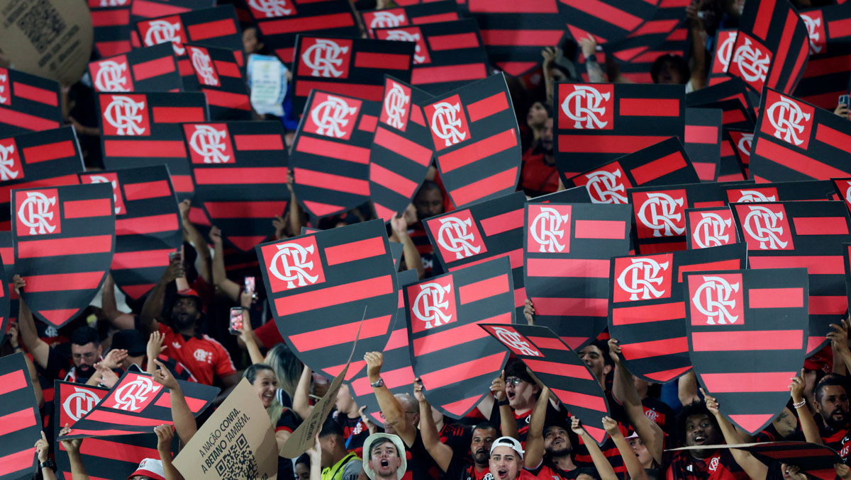 Flamengo Calienta el Partido Ante Cruz Azul con un Polémico Poster