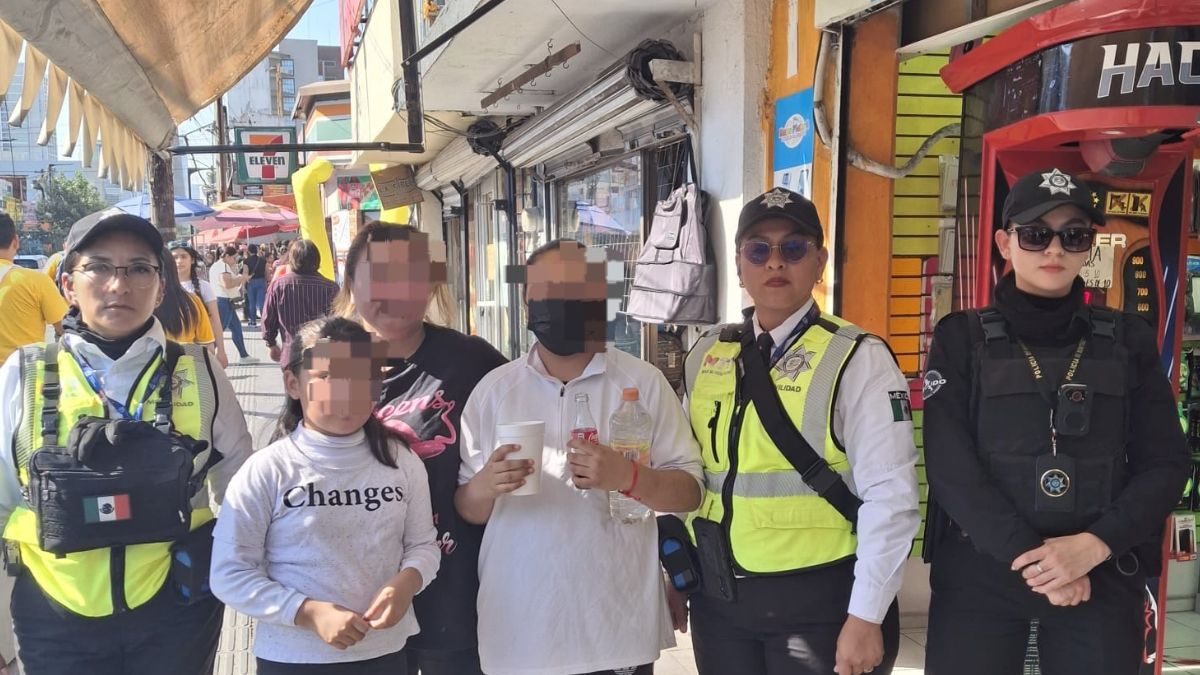 Hermanas Extraviadas Localizadas Durante Compras Navideñas en el Centro de Monterrey