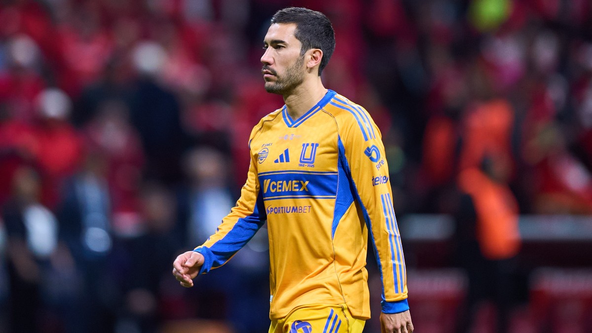 Juan Pablo Vigón Reacciona a la Celebración del Toluca con Agresión | VIDEO