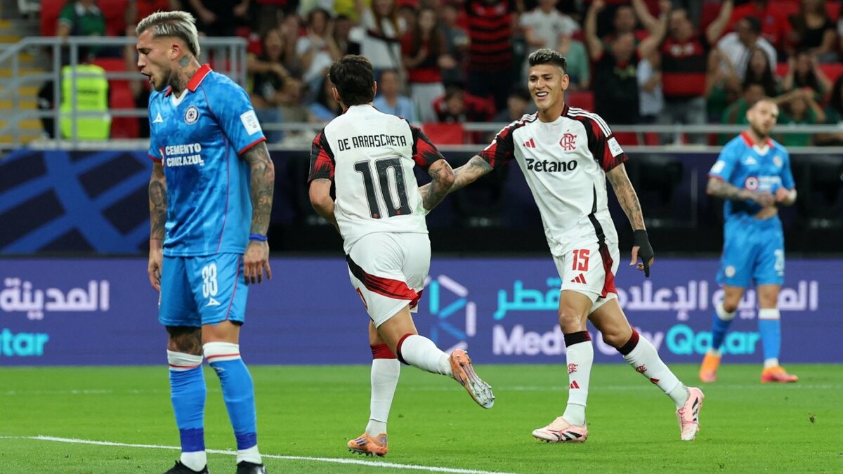 Grosero Error de Piovi en la Copa Intercontinental: Impactante Gol | VIDEO