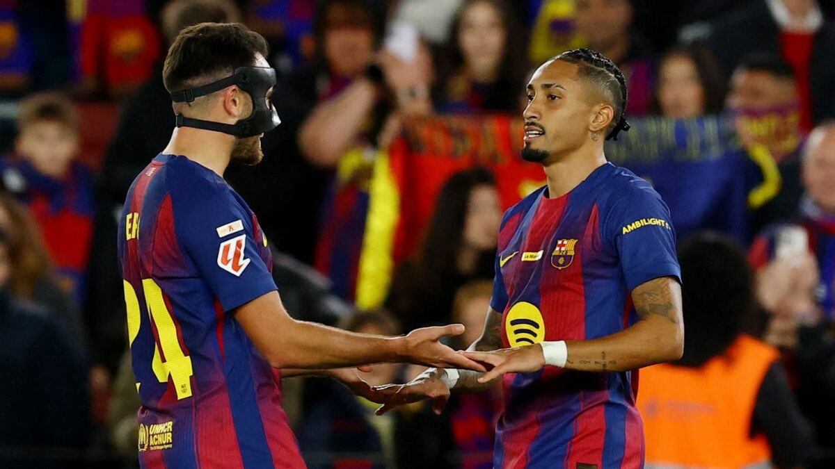 Raphinha brilla con doblete en la victoria del Barcelona sobre Osasuna