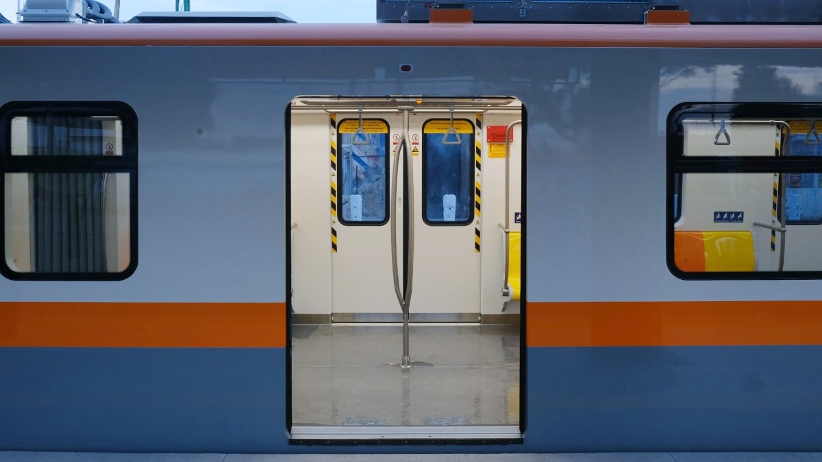 Descubre a qué hora inicia el servicio de la Línea 4 del Tren Ligero en Guadalajara hoy, 15 de diciembre