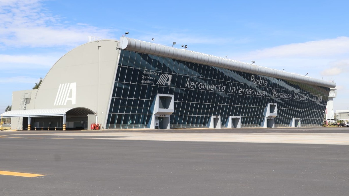 Viva Aerobus Lanza Nuevos Vuelos Puebla-Nueva York en el Aeropuerto Hermanos Serdán